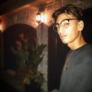 Meet your Posher, Justin